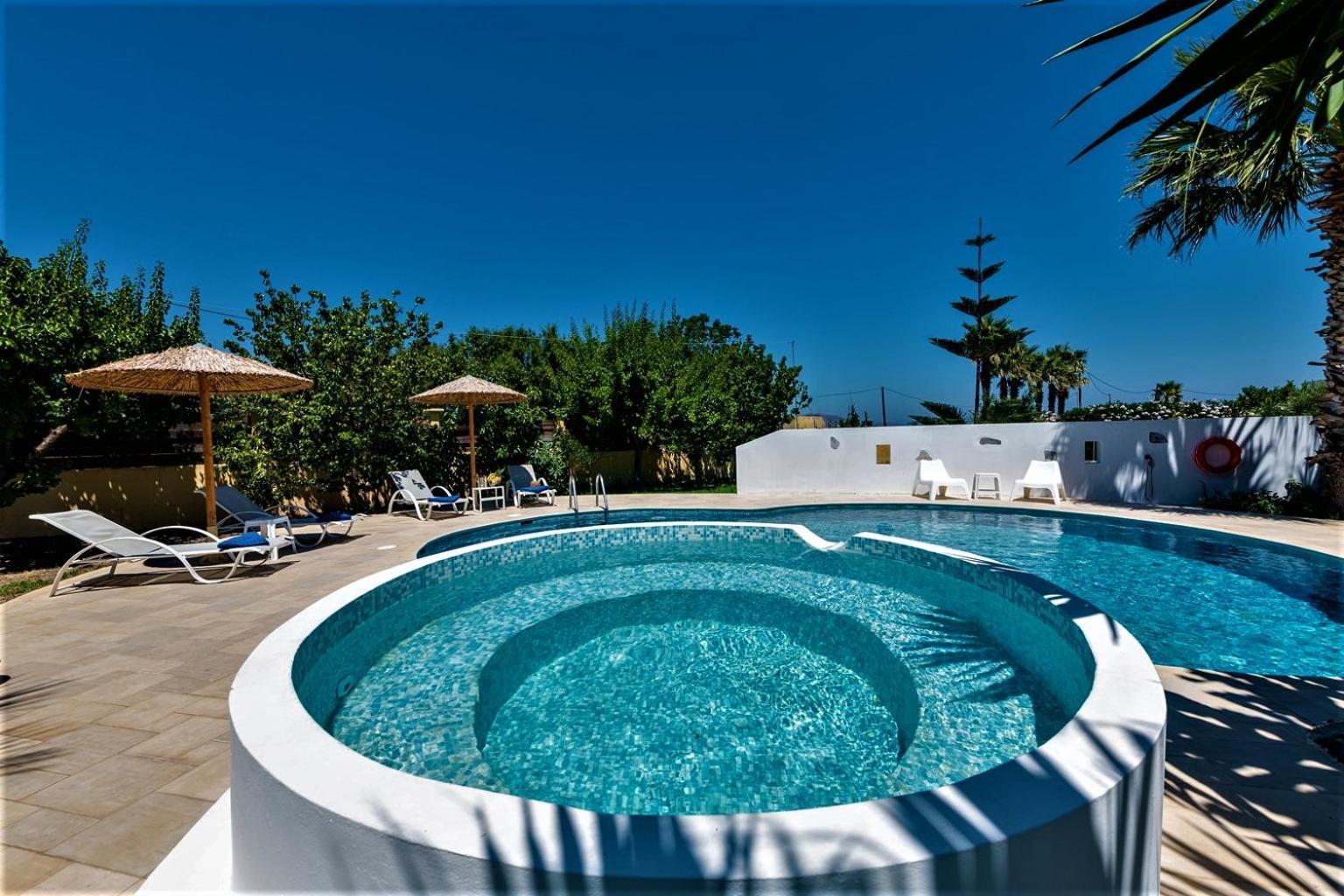 Xenos Villa 2 With A Private Pool,Near The Sea Tigaki Dış mekan fotoğraf