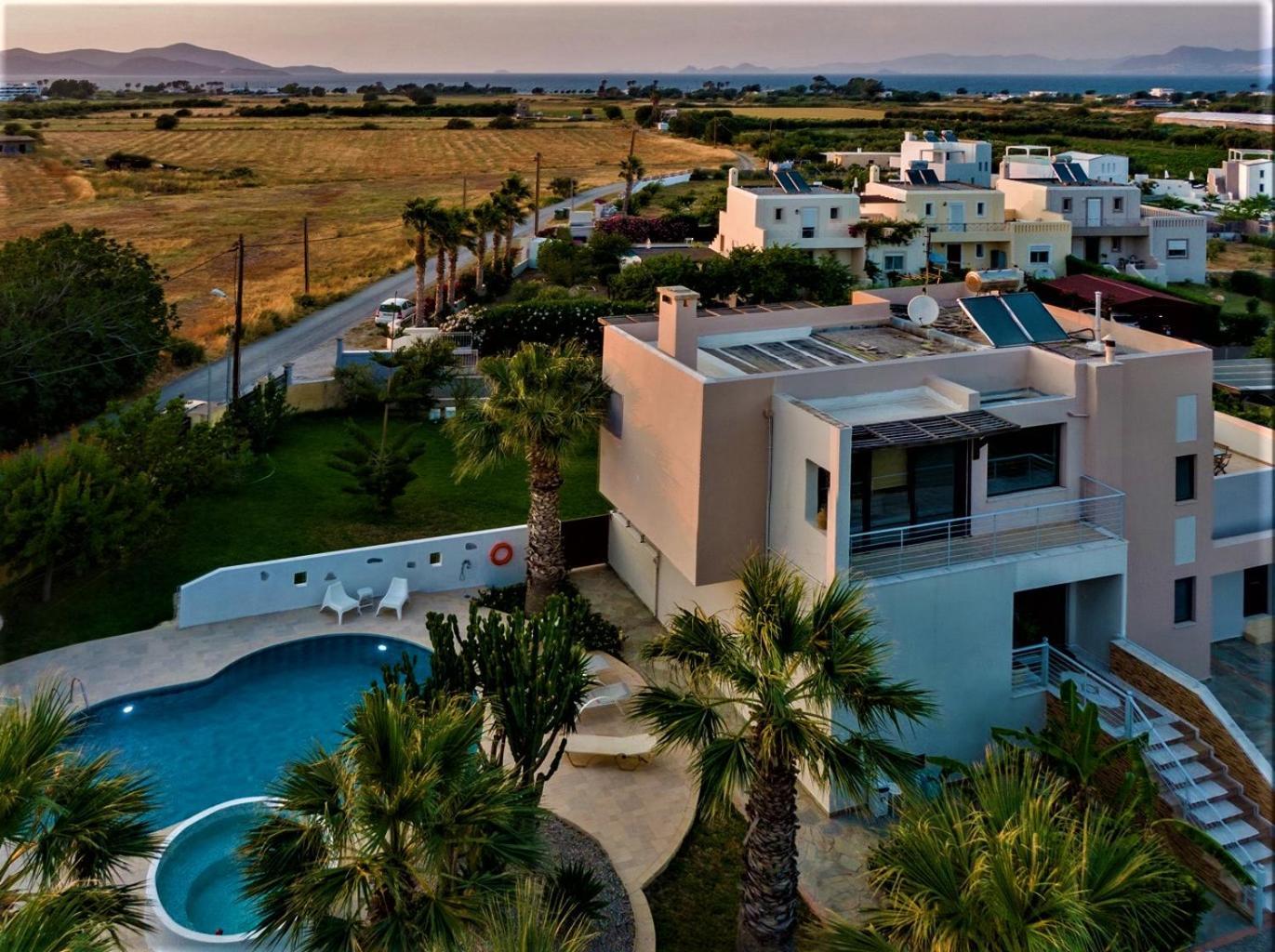 Xenos Villa 2 With A Private Pool,Near The Sea Tigaki Dış mekan fotoğraf