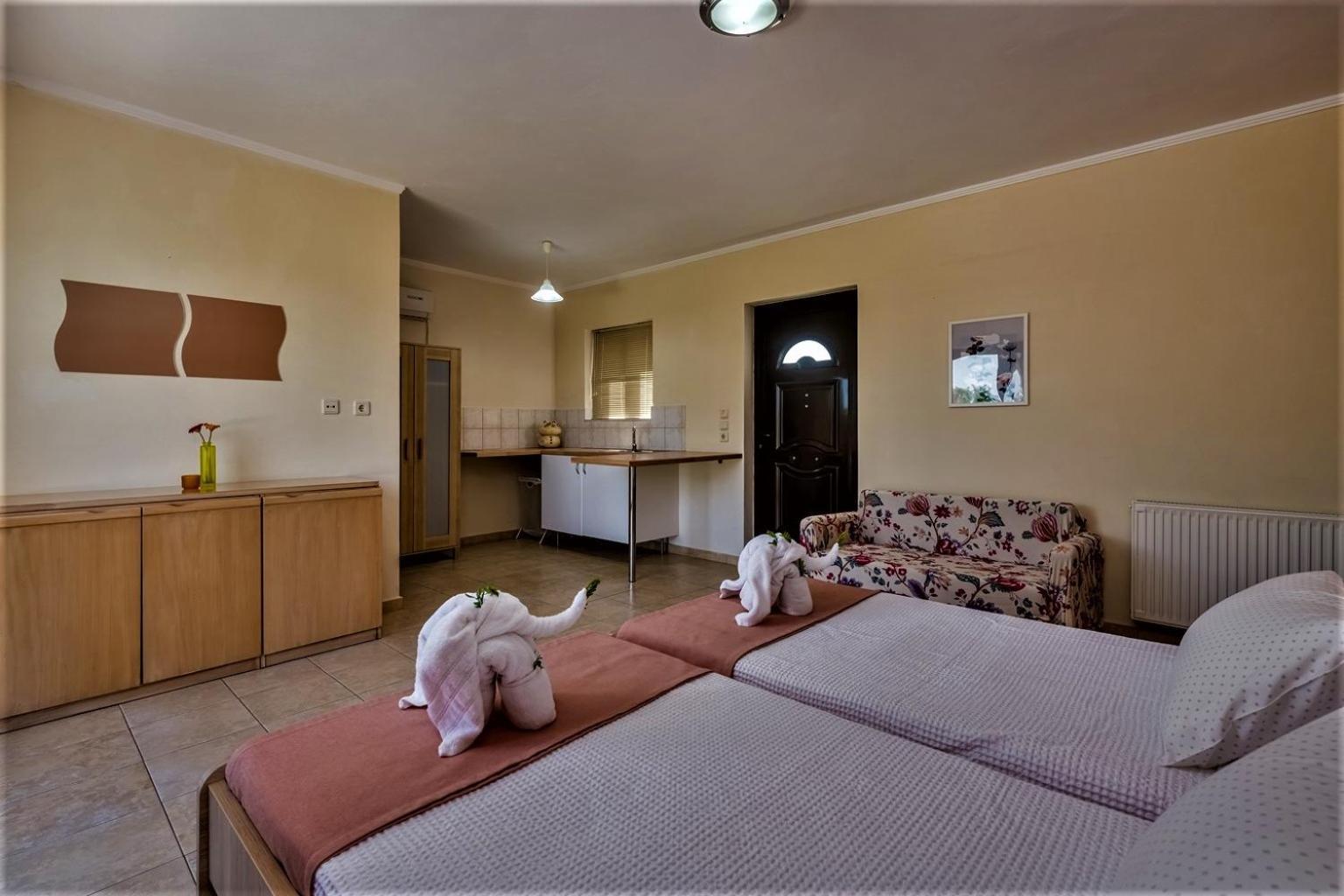 Xenos Villa 2 With A Private Pool,Near The Sea Tigaki Dış mekan fotoğraf